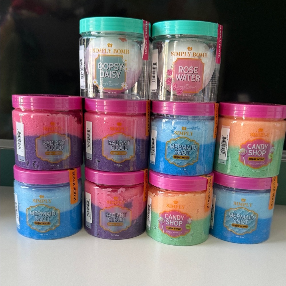 Nwt simply southern sugar scrub/ bath bomb bundle